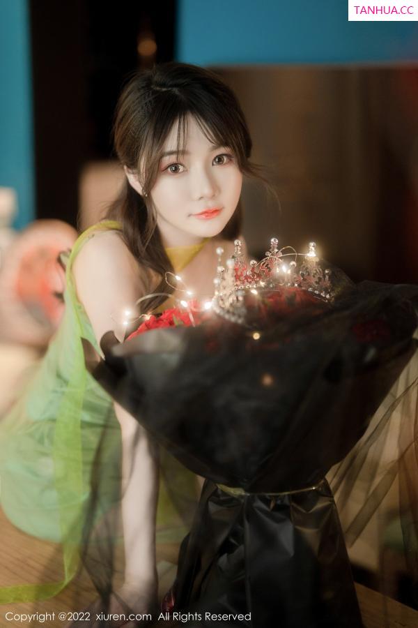 [XiuRen]高清写真图 2022.11.18 No.5875 婠婠么 丰腴美臀